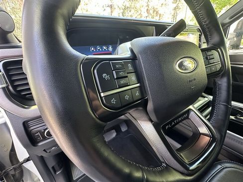 Used 2026 Ford F350 Platinum w/ Tremor Off-Road Package AWD/4WD image 83