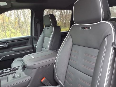 New 2026 GMC Sierra 2500 AT4X image 9