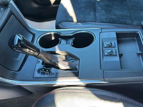 Used 2015 Toyota Camry XSE w/ Advanced Technology Package image 7