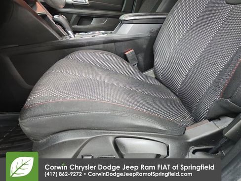 Used 2017 GMC Terrain SLE image 19