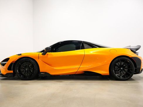 Used 2022 McLaren 765LT image 19