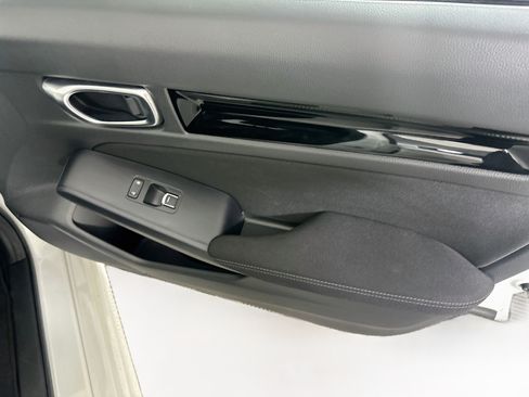 Used 2025 Honda Civic FWD Hybrid Sedan image 30