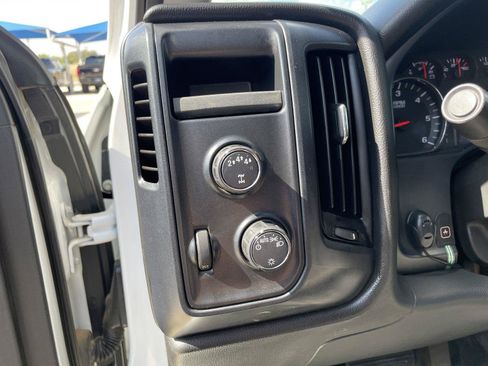 Used 2017 Chevrolet Silverado 2500 W/T w/ WT Fleet Convenience Package AWD/4WD image 16