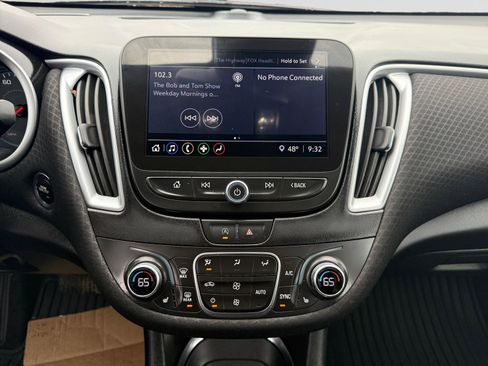 Certified 2024 Chevrolet Malibu LT image 11