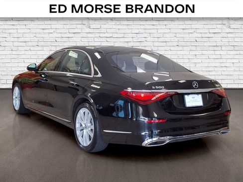 Used 2025 Mercedes-Benz S 500 4MATIC image 3