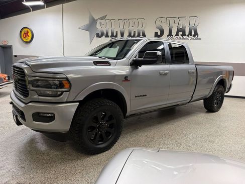 Used 2022 RAM 3500 Laramie AWD/4WD image 2