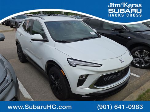 Used 2024 Buick Encore GX Sport Touring FWD image 1