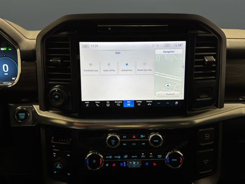 Used 2025 Ford F150 Lariat w/ Equipment Group 501A Mid AWD/4WD image 14