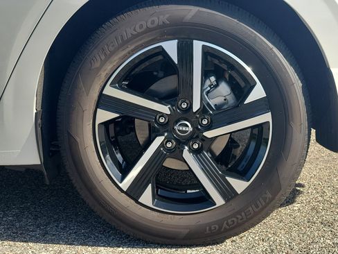 Certified 2025 Nissan Sentra SV w/ All-Weather Package image 9