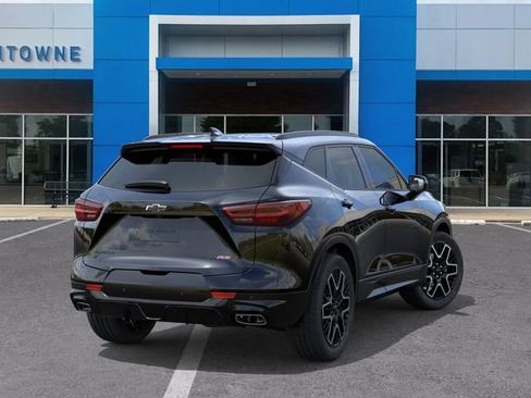 New 2026 Chevrolet Blazer RS w/ Enhanced Convenience Package FWD image 4