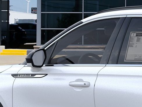 New 2026 Lincoln Corsair Premiere image 20