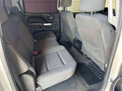 Used 2018 Chevrolet Silverado 1500 LT w/ Texas Edition image 25