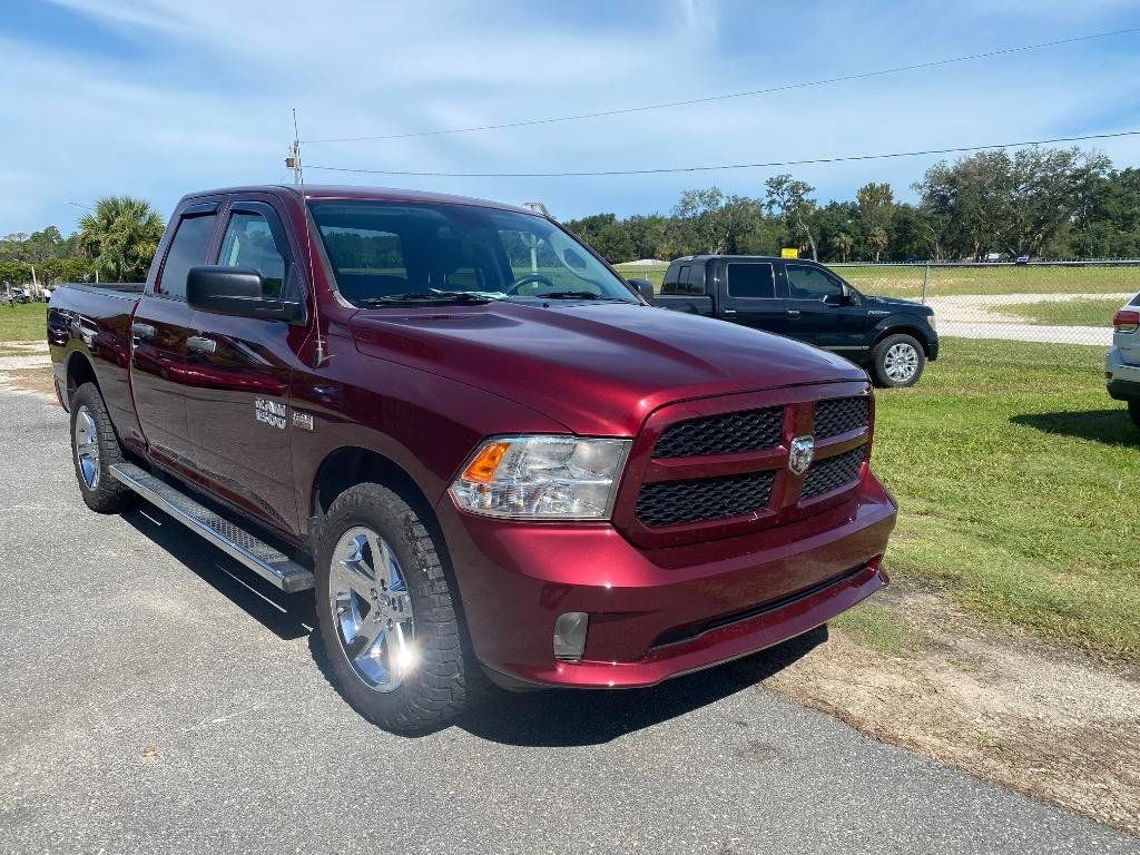 Used 2018 RAM 1500 Express w/ Express Value Package AWD/4WD image 5