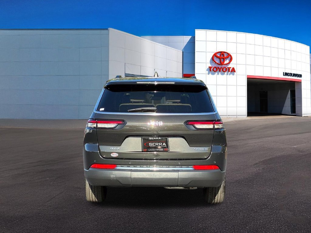 Used 2023 Jeep Grand Cherokee L Limited AWD/4WD image 11