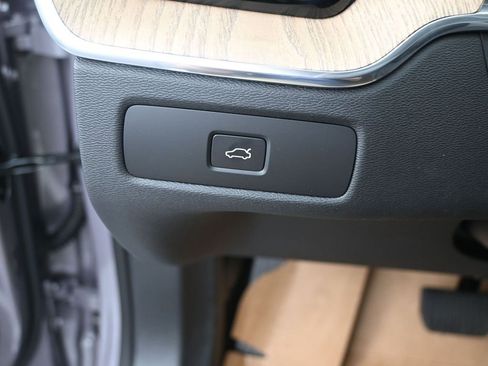 New 2026 Volvo XC60 B5 Plus w/ Protection Package Premier image 15