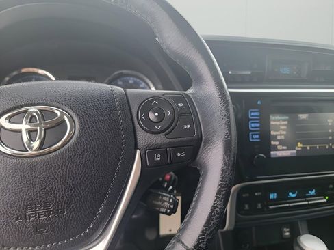 Used 2017 Toyota Corolla SE w/ Carpet Mat Package (TMS) image 17