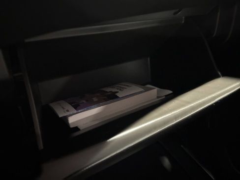 Used 2021 Chevrolet Tahoe RST image 35