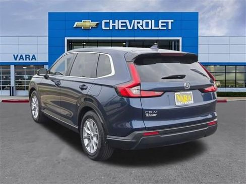Used 2024 Honda CR-V EX image 3