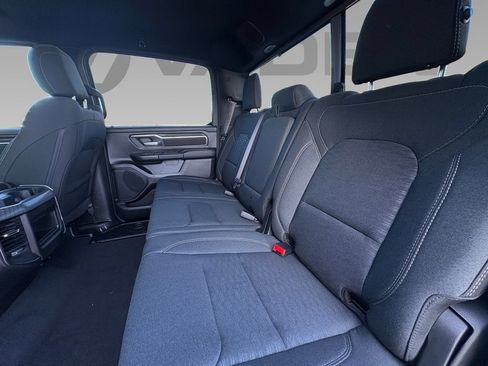 New 2026 RAM 1500 Big Horn AWD/4WD image 4