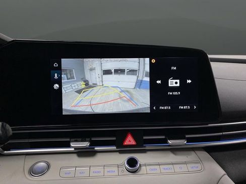 New 2026 Hyundai Elantra Limited image 11