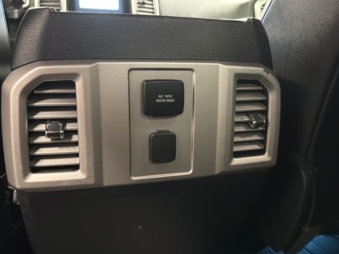 Used 2016 Ford F150 Lariat w/ Equipment Group 501A Mid AWD/4WD image 14