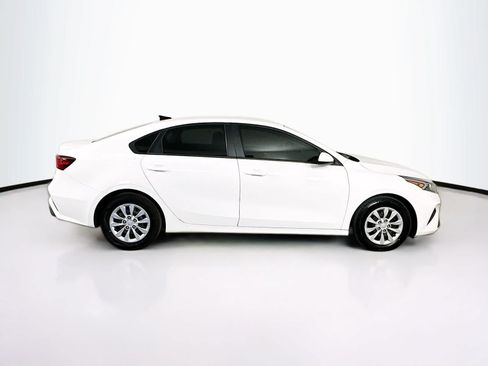 Used 2024 Kia Forte LX FWD image 25
