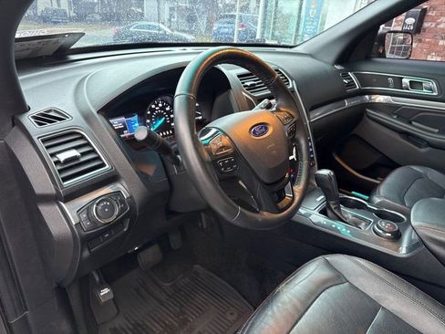 Used 2016 Ford Explorer Sport image 10
