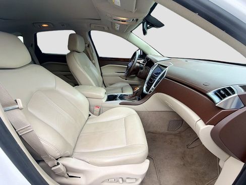 Used 2014 Cadillac SRX Luxury FWD image 17