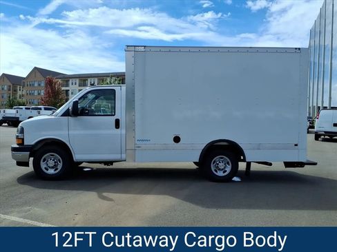 New 2024 Chevrolet Express 3500 w/ Power Convenience Package image 4