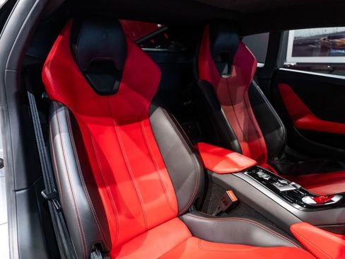 Used 2017 Lamborghini Huracan LP 580-2 RWD image 39