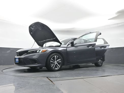 Used 2024 Honda Civic LX image 39