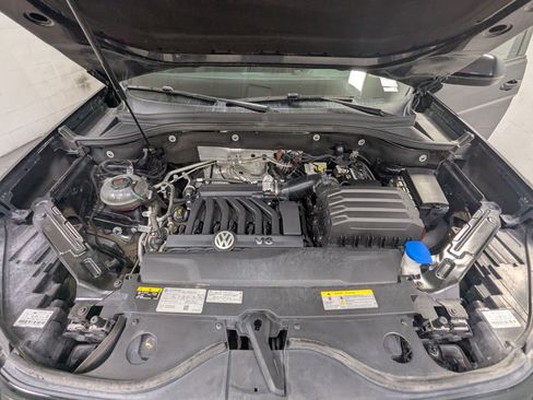 Used 2023 Volkswagen Atlas SEL R-Line AWD/4WD image 26