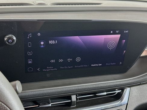 Used 2025 Buick Envista Preferred image 19