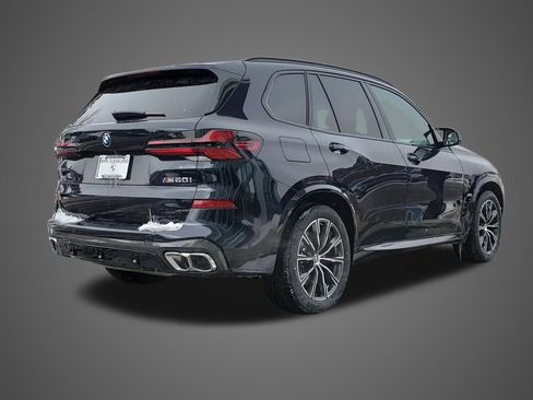 New 2026 BMW X5 M60i image 8