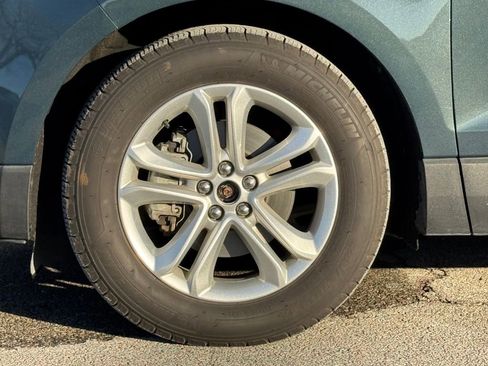 Used 2019 Ford Edge SEL w/ Equipment Group 201A image 39