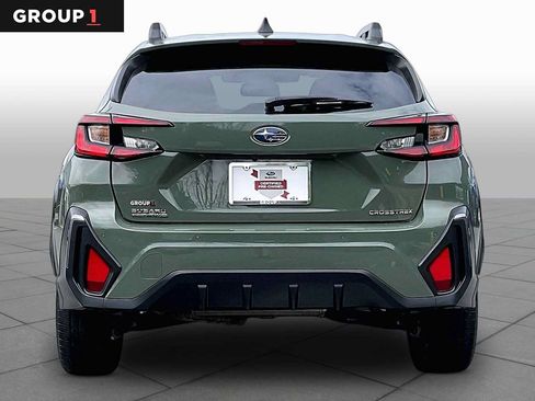Used 2024 Subaru Crosstrek 2.5i Limited AWD/4WD image 5