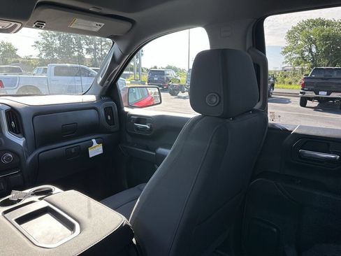 New 2026 Chevrolet Silverado 1500 Custom w/ Turbomax Blackout Package AWD/4WD image 11