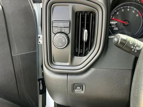 Certified 2024 Chevrolet Silverado 1500 W/T w/ WT Value Package image 19