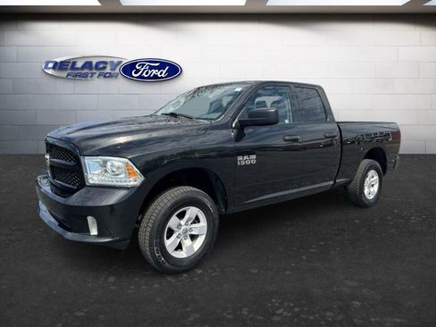 Used 2018 RAM 1500 Express AWD/4WD image 2