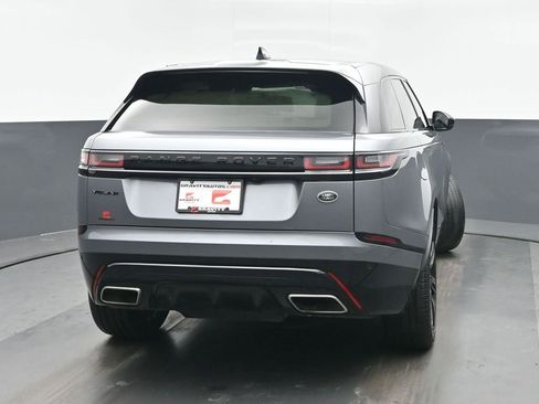 Used 2023 Land Rover Range Rover Velar R-Dynamic S image 4
