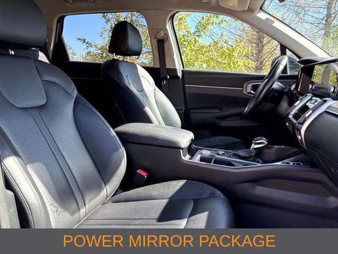 Used 2022 Kia Sorento S AWD/4WD image 9