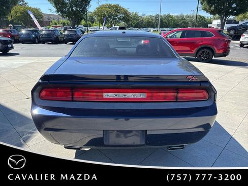Used 2013 Dodge Challenger R/T RWD image 8