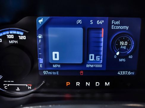 Used 2023 Ford Bronco Badlands w/ Sasquatch Package AWD/4WD image 19