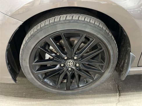 Used 2023 Toyota Camry XSE image 23