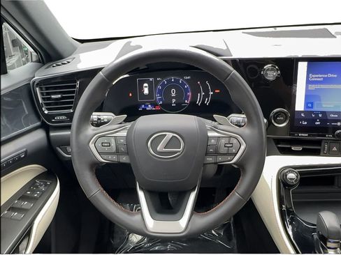 Used 2024 Lexus NX 250 FWD w/ Towing Package (2000 Lbs) image 38