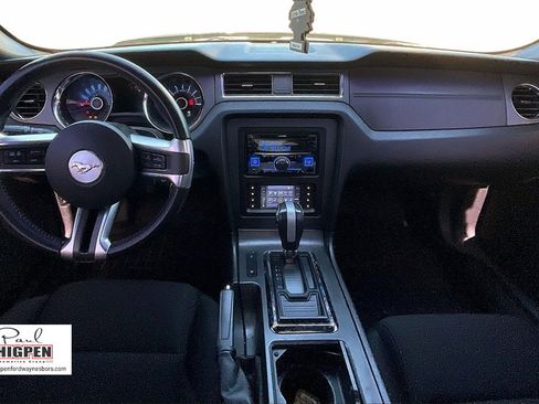 Used 2013 Ford Mustang Convertible image 15