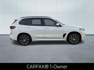 Certified 2025 BMW X5 xDrive40i AWD/4WD video 2