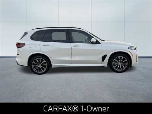 Certified 2025 BMW X5 xDrive40i AWD/4WD image 2