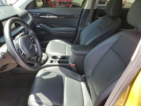 Certified 2024 Kia Seltos SX w/ SX Sunroof Package image 15