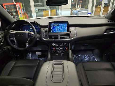 Used 2024 Chevrolet Tahoe Z71 w/ Luxury Package AWD/4WD image 40